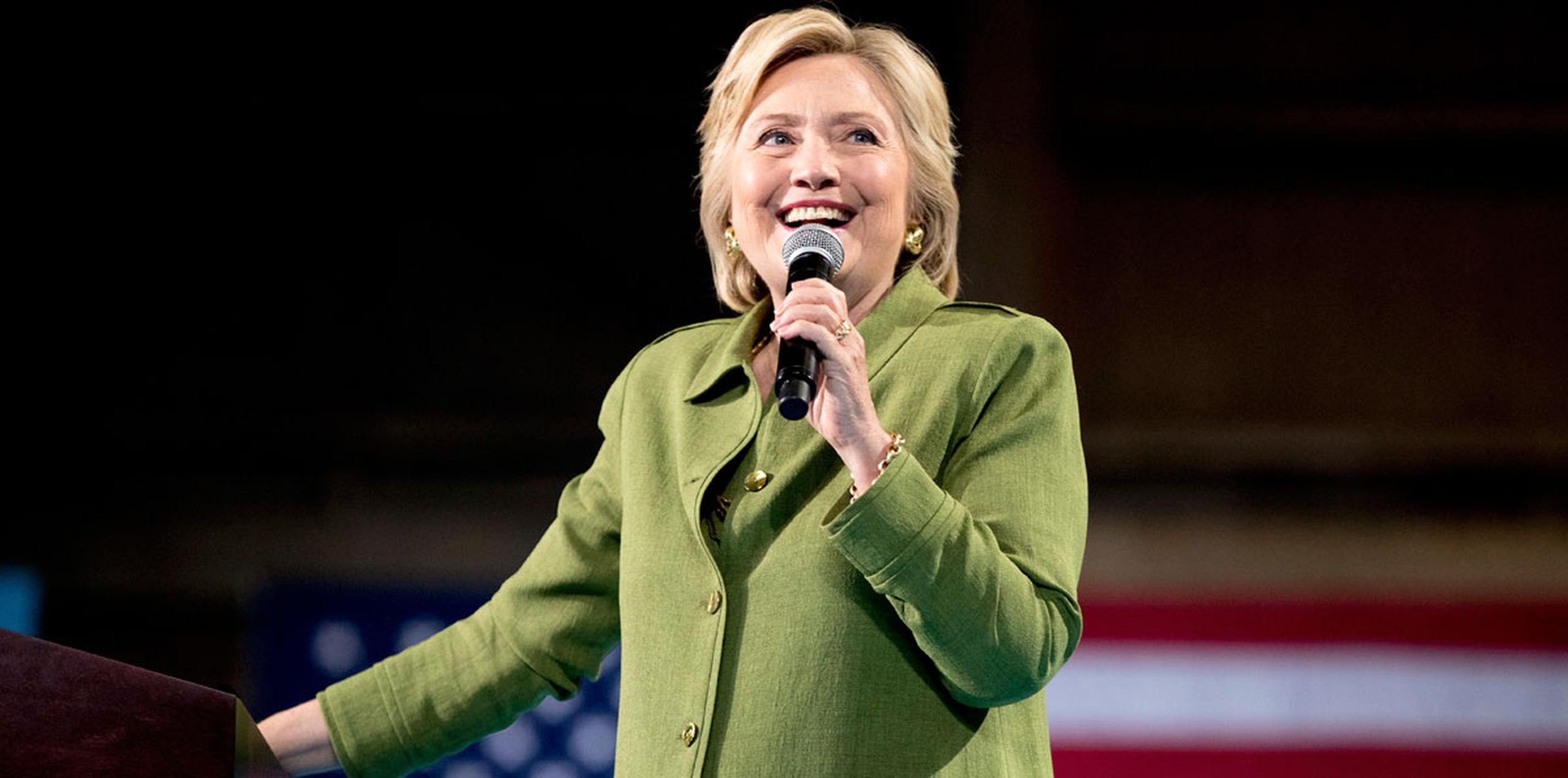 Hillary Clinton consiguió oficialmente el martes la nominación demócrata a la presidencia. (AP)