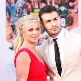 Lo que dijo el esposo de Britney Spears tras la publicación de fotos subidas de tono de la cantante
