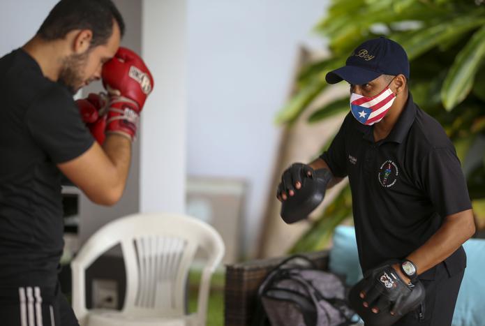 Durante los pasados años, Iván Calderón se ha dedicado a entrenar boxeadores  como Yomar Alamo, entre otros.