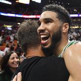 Los Celtics están a un paso de hacer historia en la NBA