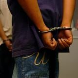 Arrestan a ocho personas en medio de transacción de drogas en Bayamón 