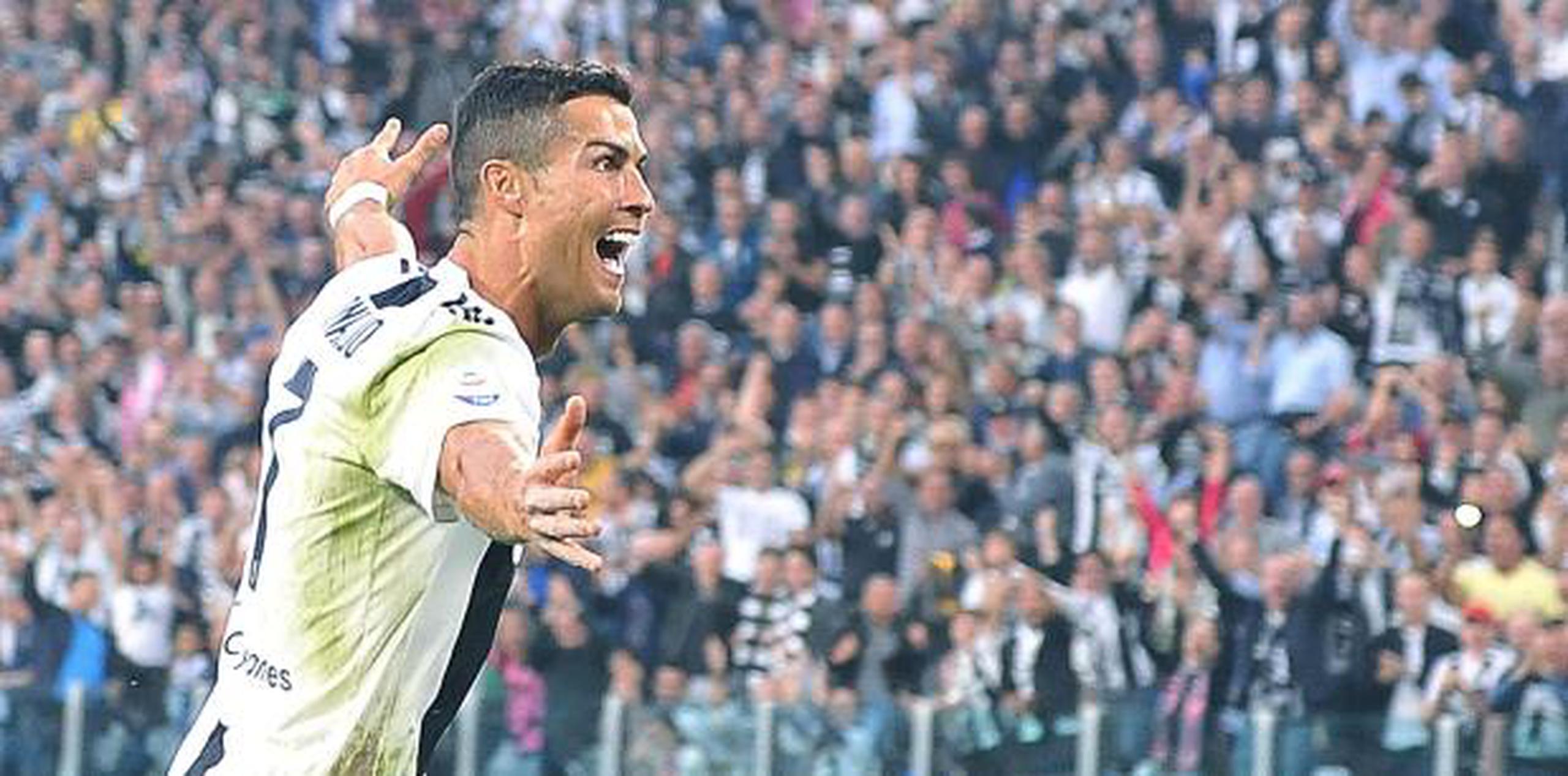 Sobre el fichaje por la Juve, Ronaldo señaló que no se debió al dinero, sino al hecho de que los italianos le "deseaban de verdad". (AP)

