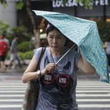 Taiwán suspende transportes y clases por el tifón Haikui
