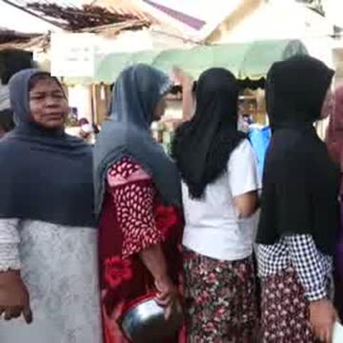 Desolación en Indonesia tras potente terremoto