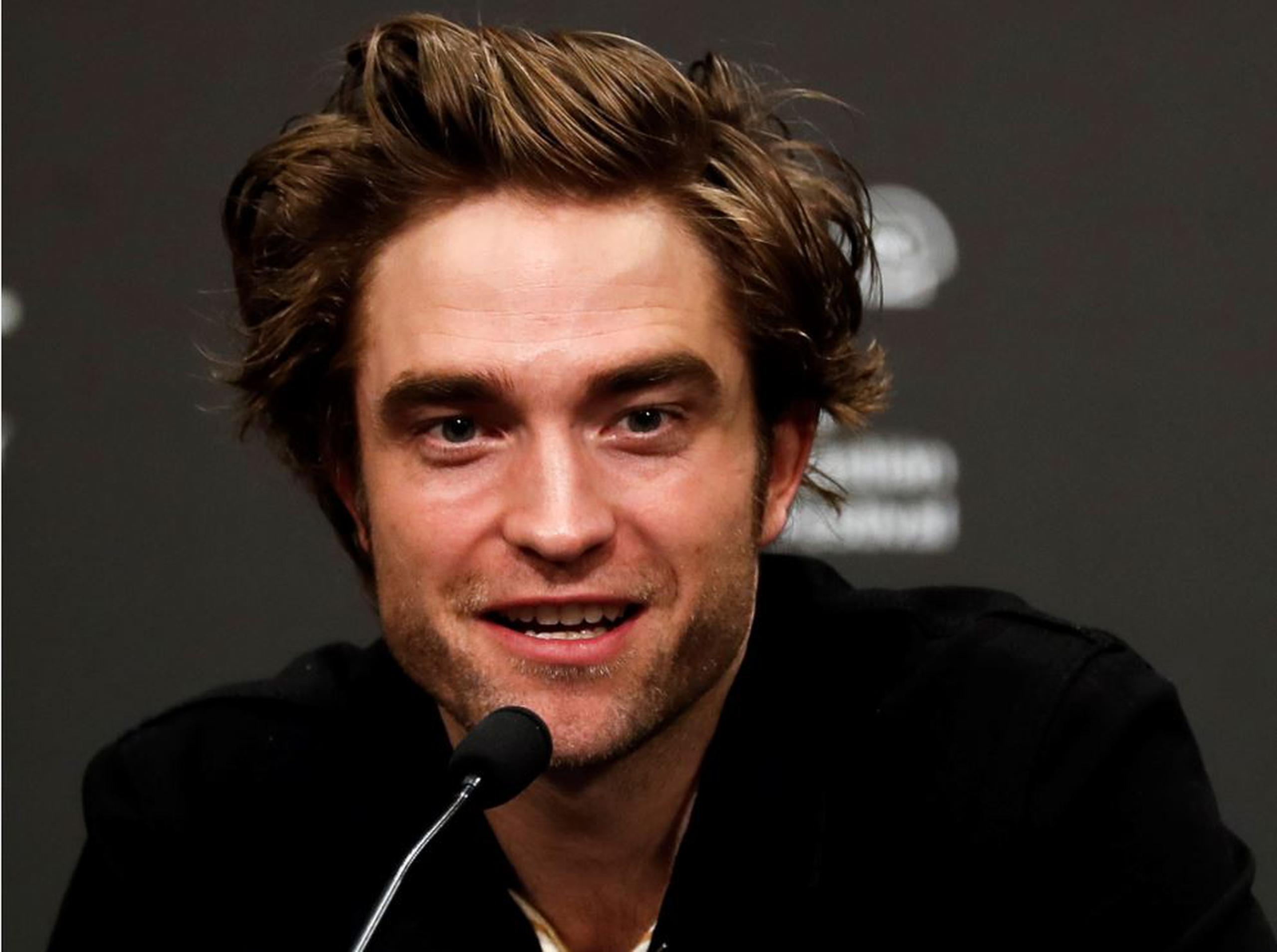 "The Batman", protagonizada por Robert Pattinson, se retrasará cuatro meses a octubre de 2021.