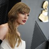 Critican a Taylor Swift por “ignorar” a Céline Dion en los premios Grammy 