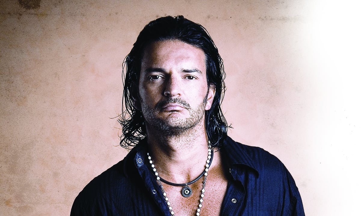 Ricardo Arjona se acerca a sus fans Primera Hora