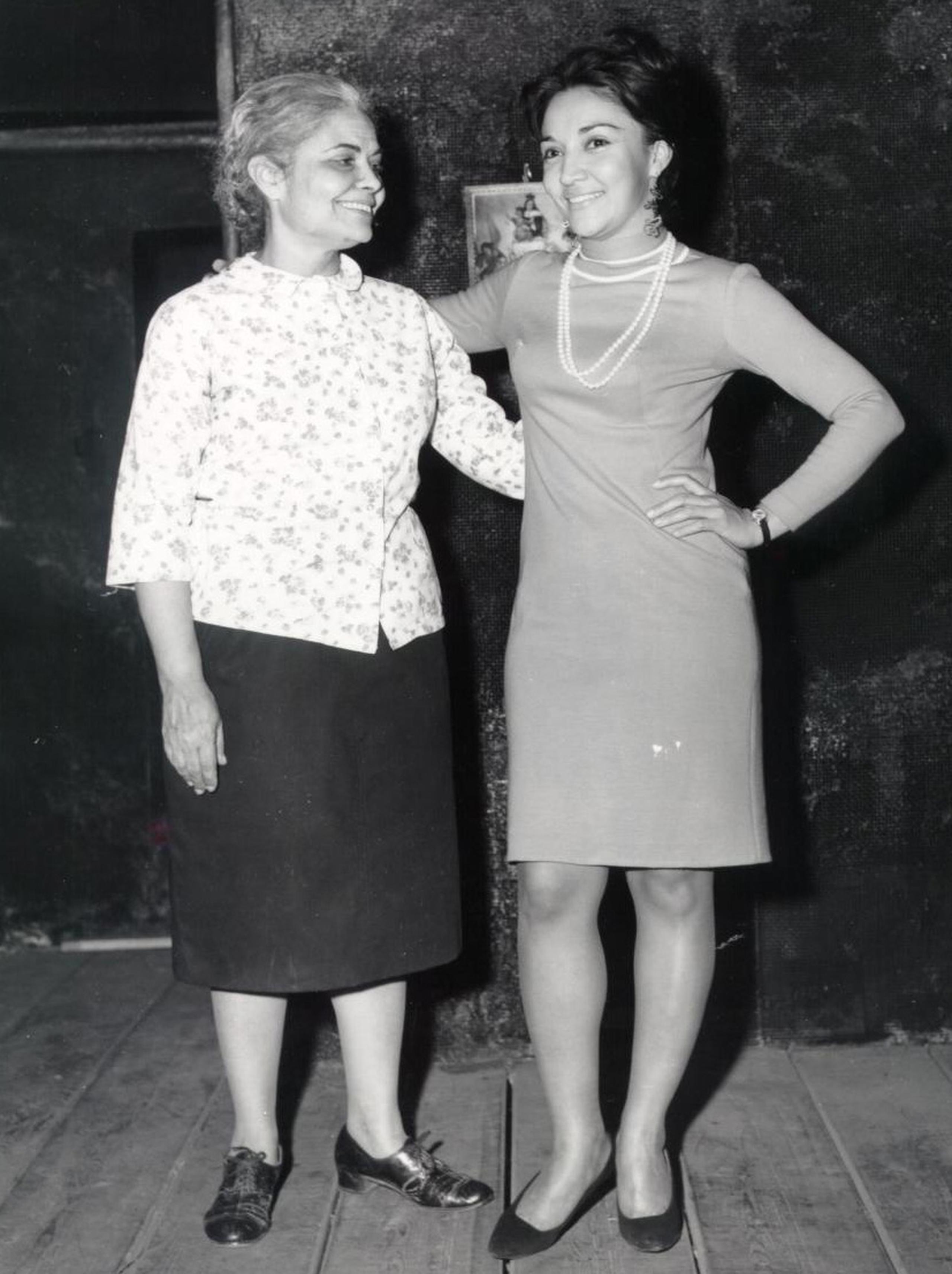 Lucy junto a la actriz Miriam Colón. (Archivo)