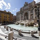 La Fontana di Trevi de Roma no sufrió daños con la protesta de los activistas climáticos 