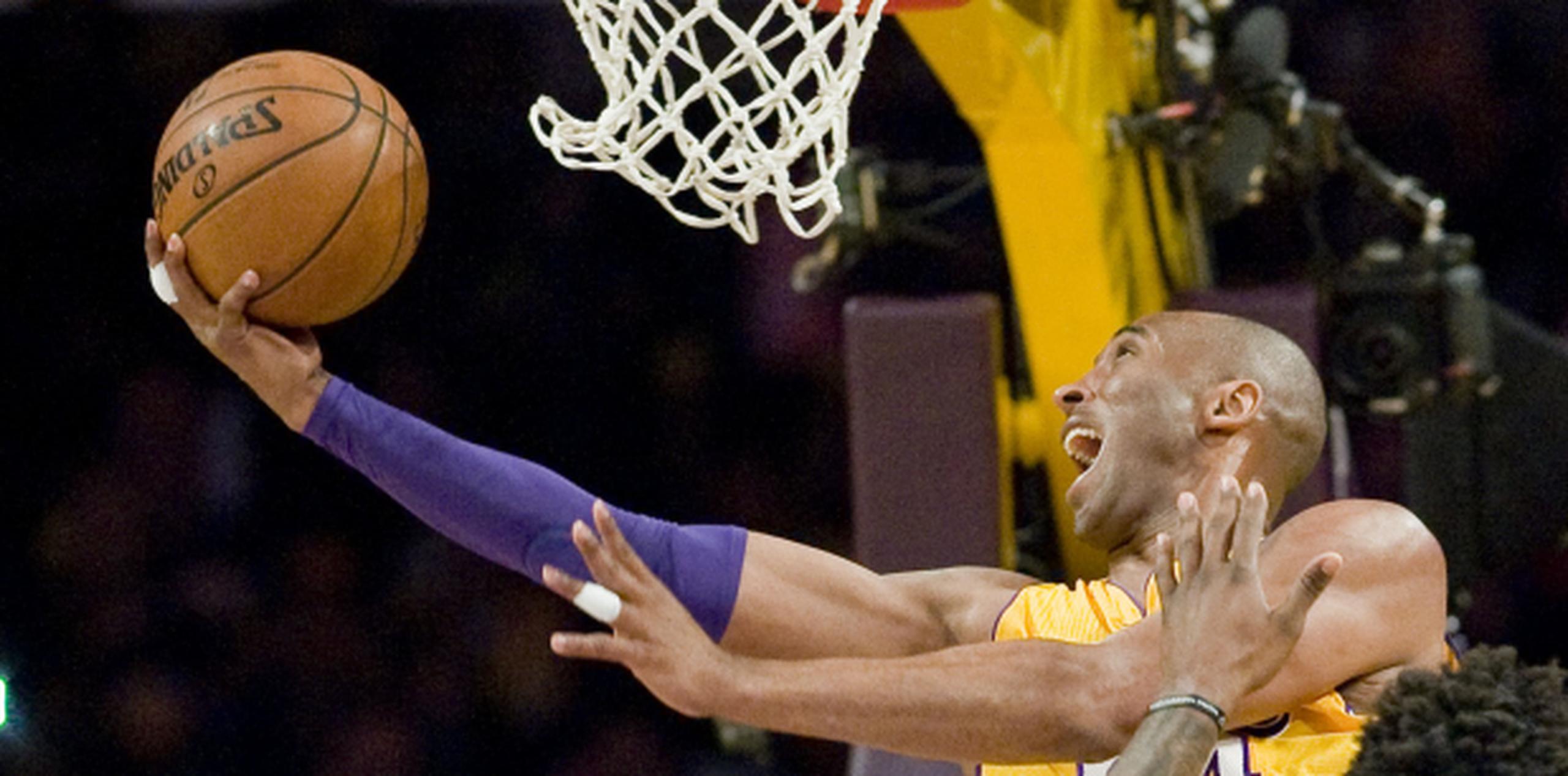 Tras 20 temporadas en la NBA, Bryant jugará su último partido este miércoles cuando los Lakers reciban al Jazz de Utah. (AP)