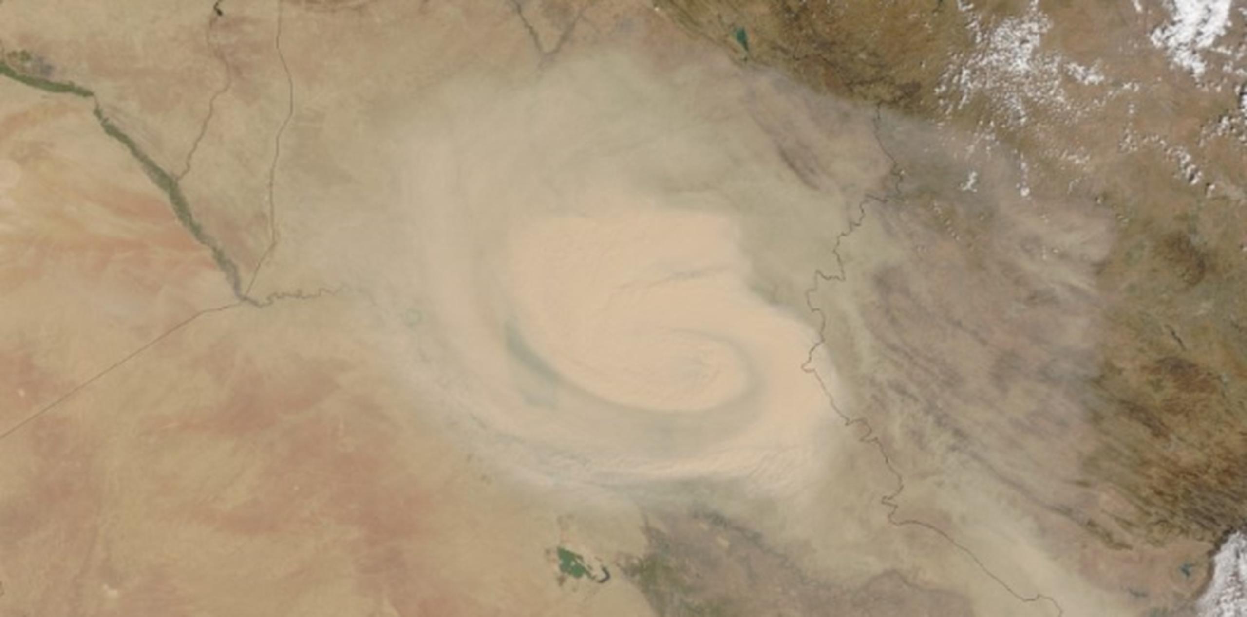 Imagen de NASA de la tormenta de arena que afecta África y Oriente Medio. (AFP)