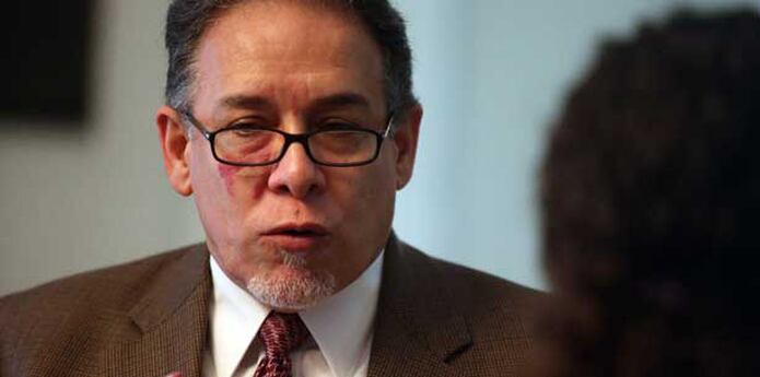 El director de la ACLU en Puerto Rico, William Ramírez Hernández, dijo que no descarta demandar al Municipio de San Juan por entender que la ordenanza tiene visos de inconstitucionalidad. (david.vilafane@frmedia.com)