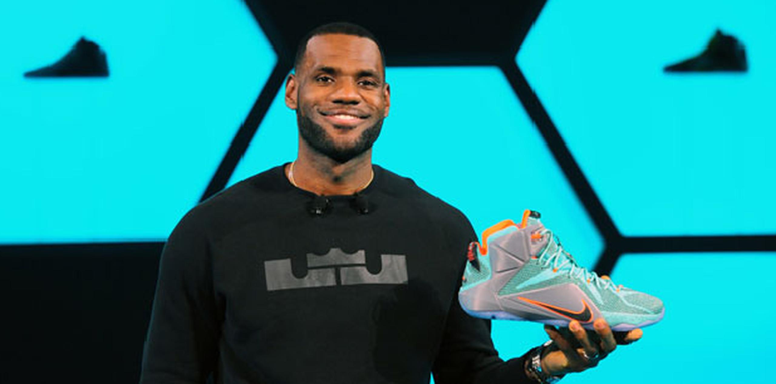 Zapatos de lebron james sales
