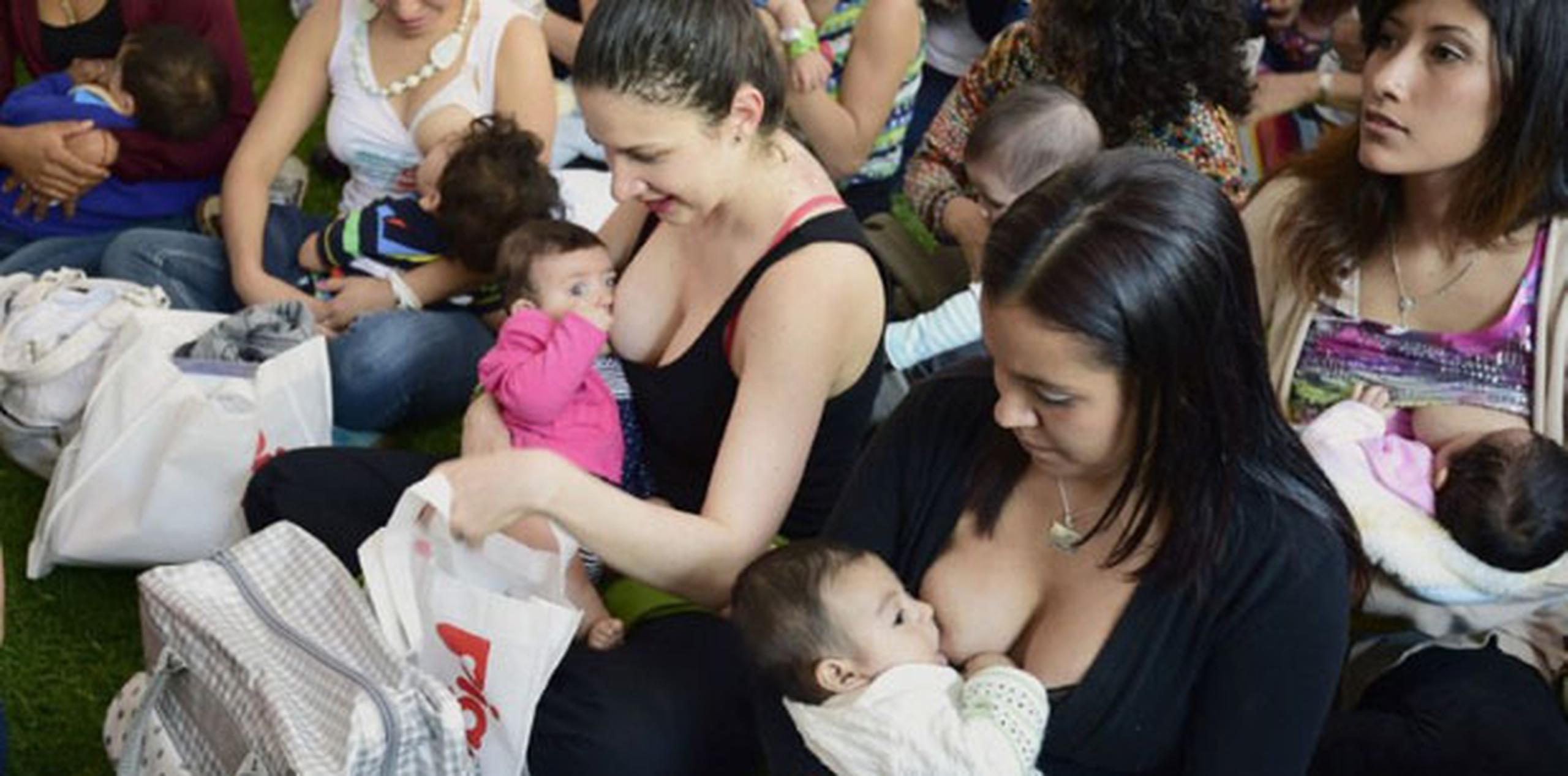 La Gran Lactada se desarrolla en el marco de la Semana Mundial de la Lactancia Materna del 1 al 7 de agosto. (AFP)
