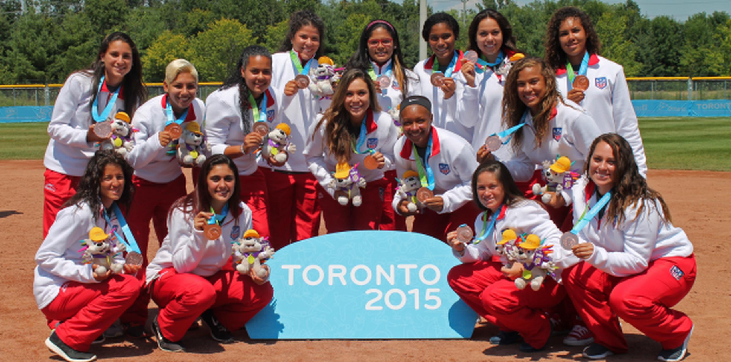 El equipo de sóftbol femenino capturó la tercera posición en los Juegos Panamericanos en Toronto, Canadá. (Suministrada)