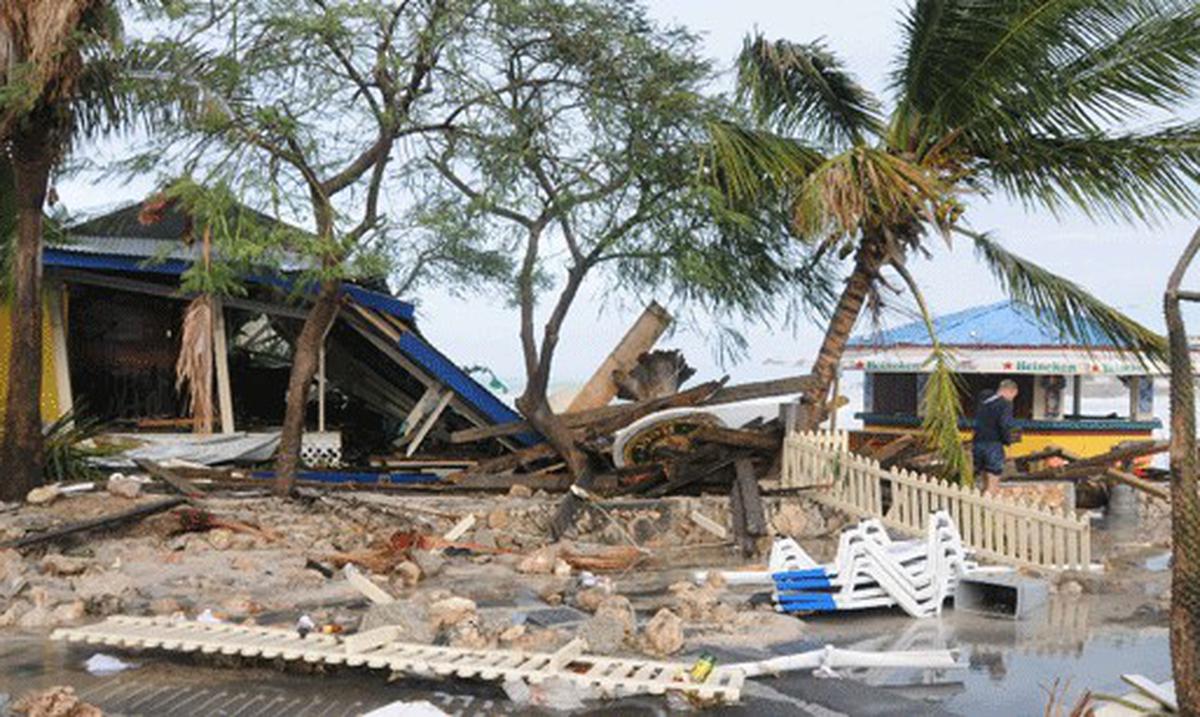 Grandes daños causa el huracán Ian: Biden decreta emergencia