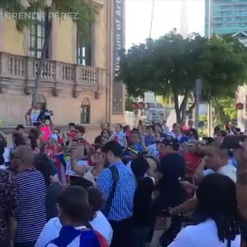 Llegan a Miami las protestas para sacar a Ricardo Rosselló