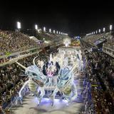 Regresa el deslumbrante Carnaval de Río tras pausa de dos años