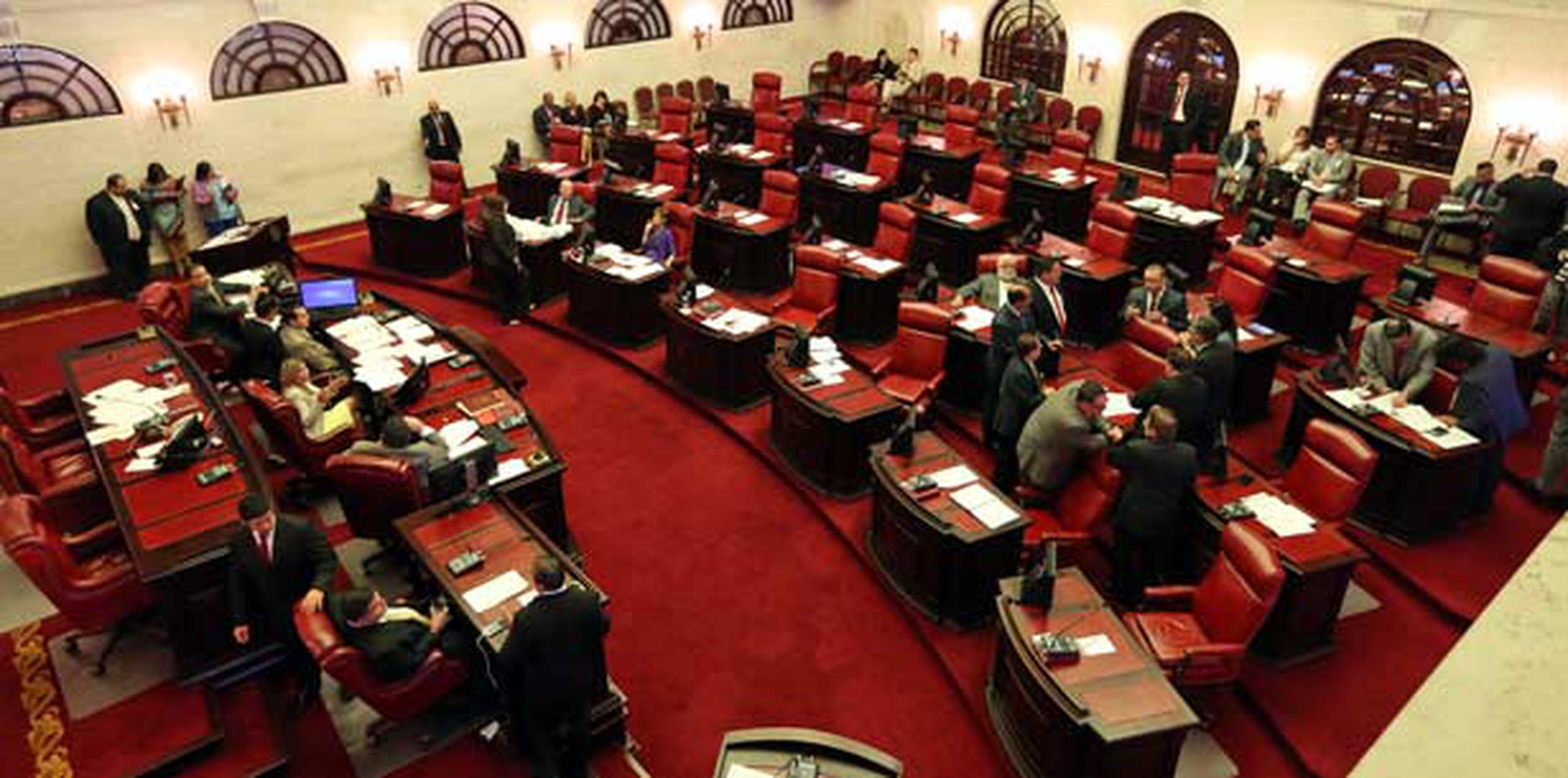 La reunión del caucus del PPD en el Senado terminó temprano en la noche. (juan.martinez@gfrmedia.com)