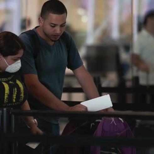 Pasajeros aseguran que aeropuerto no tiene medidas de prevención para el coronavirus