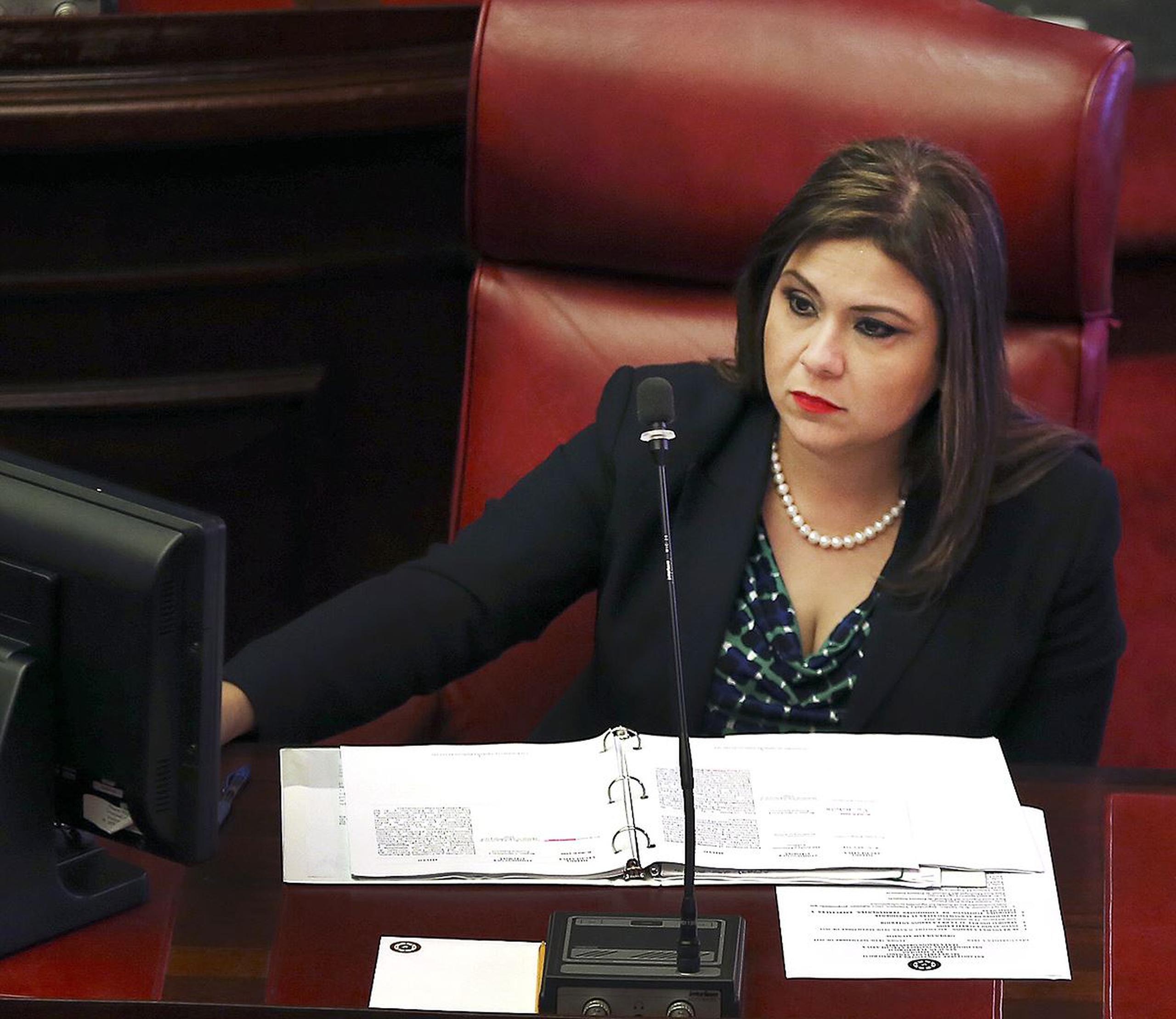 La resolución para la investigación es de la autoría de la senadora Maritere González.