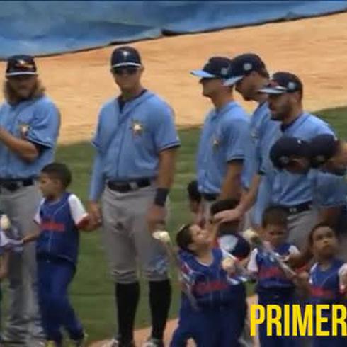 Obama y Castro se juntan en un juego de béisbol