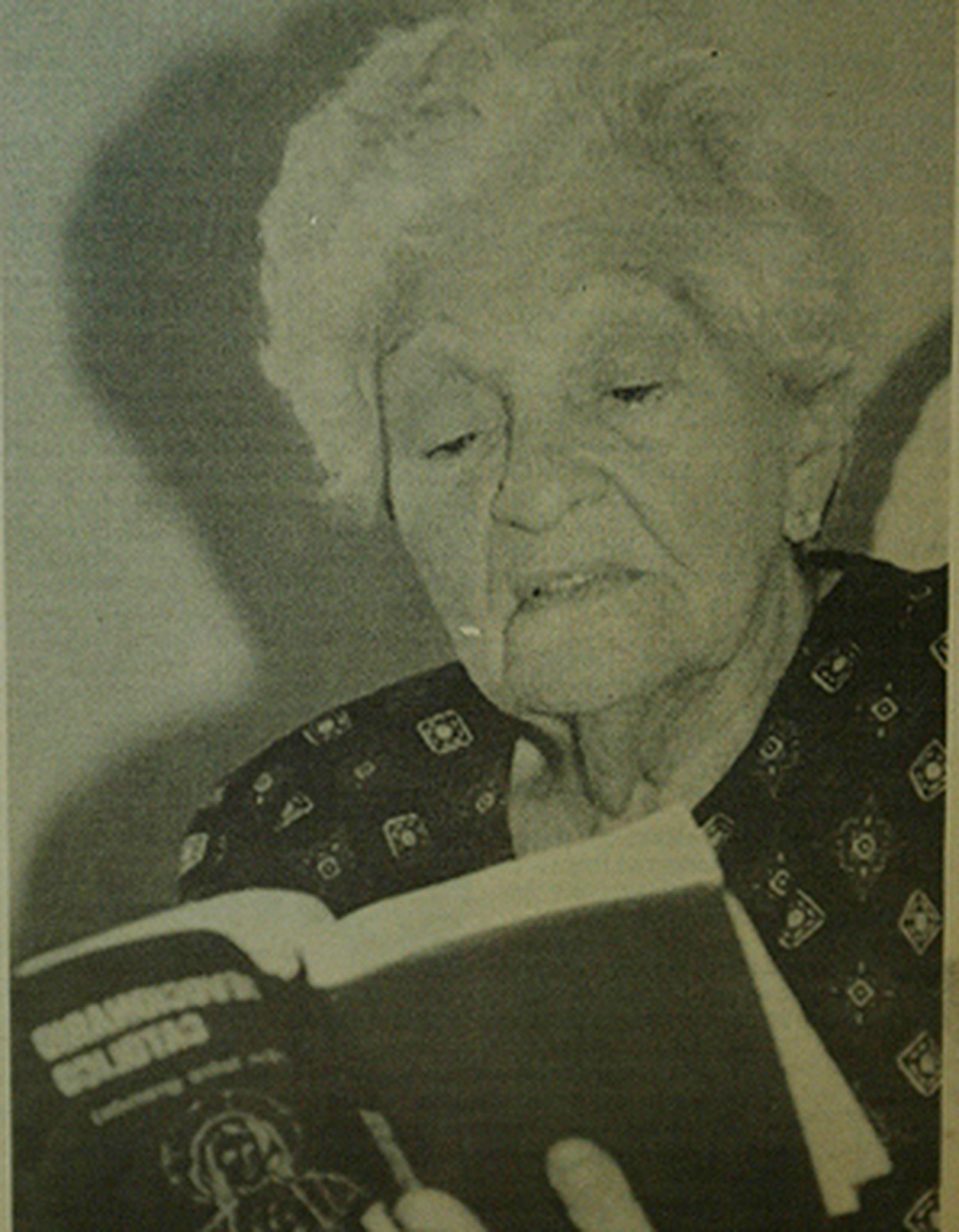 Doña Pepita Ramírez, una maestra de Vega Alta y quien falleció en el 2001 a los 87 años, escribió la canción para enseñarles inglés a los niños.
