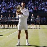 Novak Djokovic gana Wimbledon y deja atrás a Federer