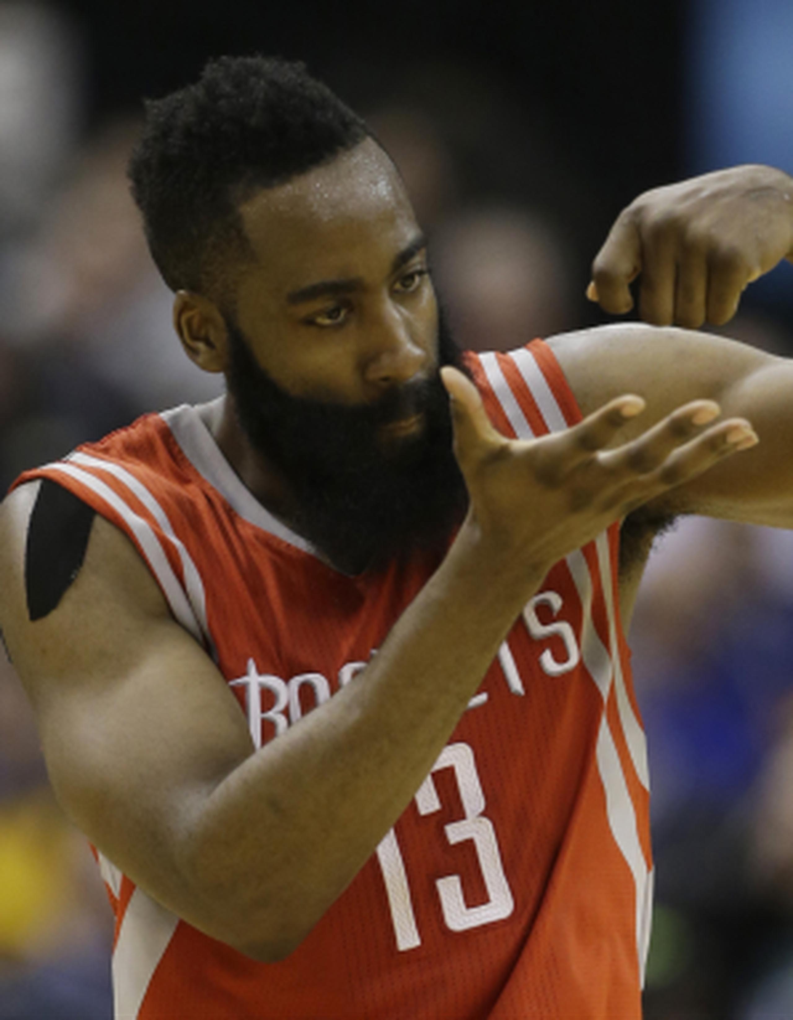 James Harden están en contienda por el trofeo de Jugador Más Valioso de la NBA junto con su ex compañero de equipo Russell Westbrook. (AP \ Darron Cummings)