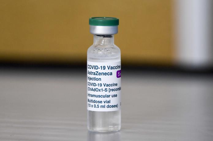 Científicos esperan resultados del ensayo estadounidense con la esperanza de que aclare algo de la confusión sobre cómo funciona realmente la vacuna.