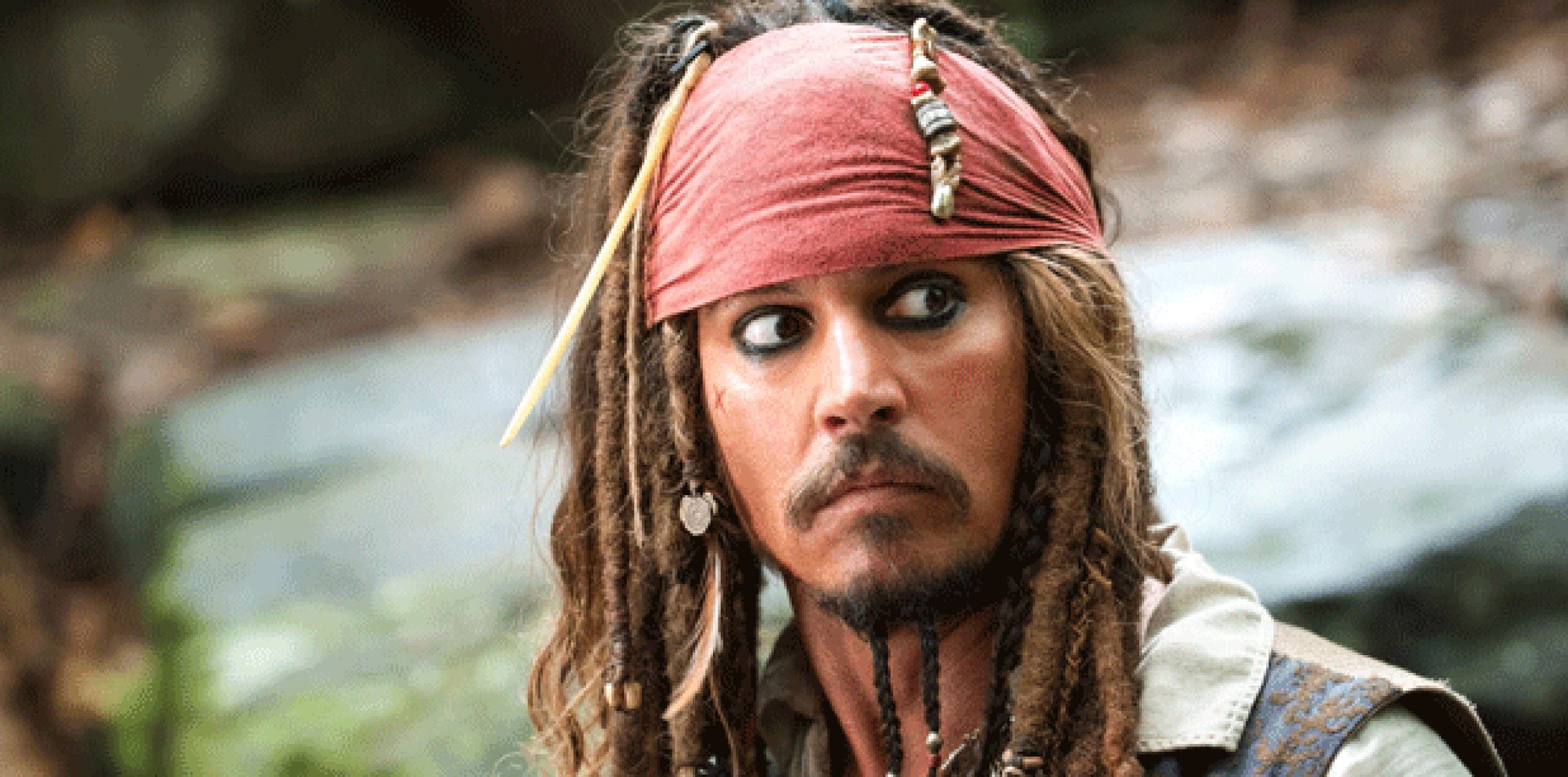 Johnny Depp volverá a interpretar al “Capitán Jack Sparrow” en la quinta secuela de esta saga. (Archivo)