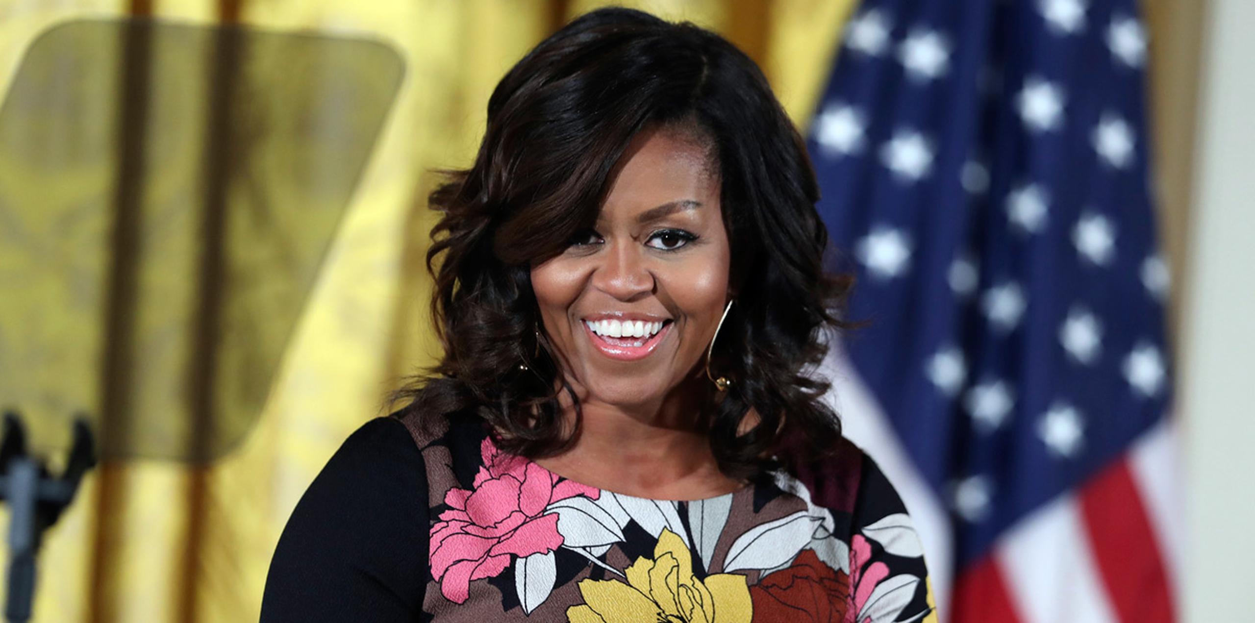 La alcaldesa de Clay renunció tras celebrar un comentario en las redes sociales que llamaba "simia" a Michelle Obama. (AP)