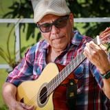 Edgardo Delgado es “El Ruiseñor de Juncos”