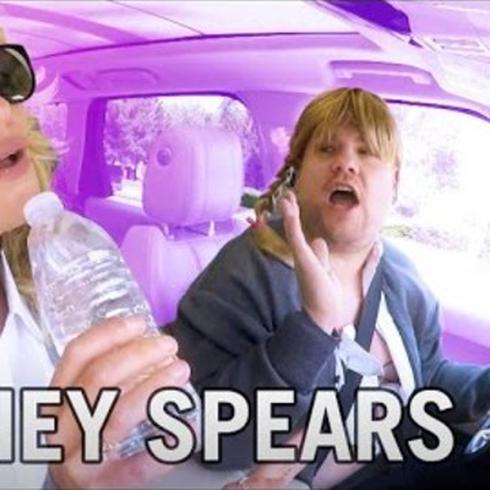 Britney Spears hace Carpool Karaeke