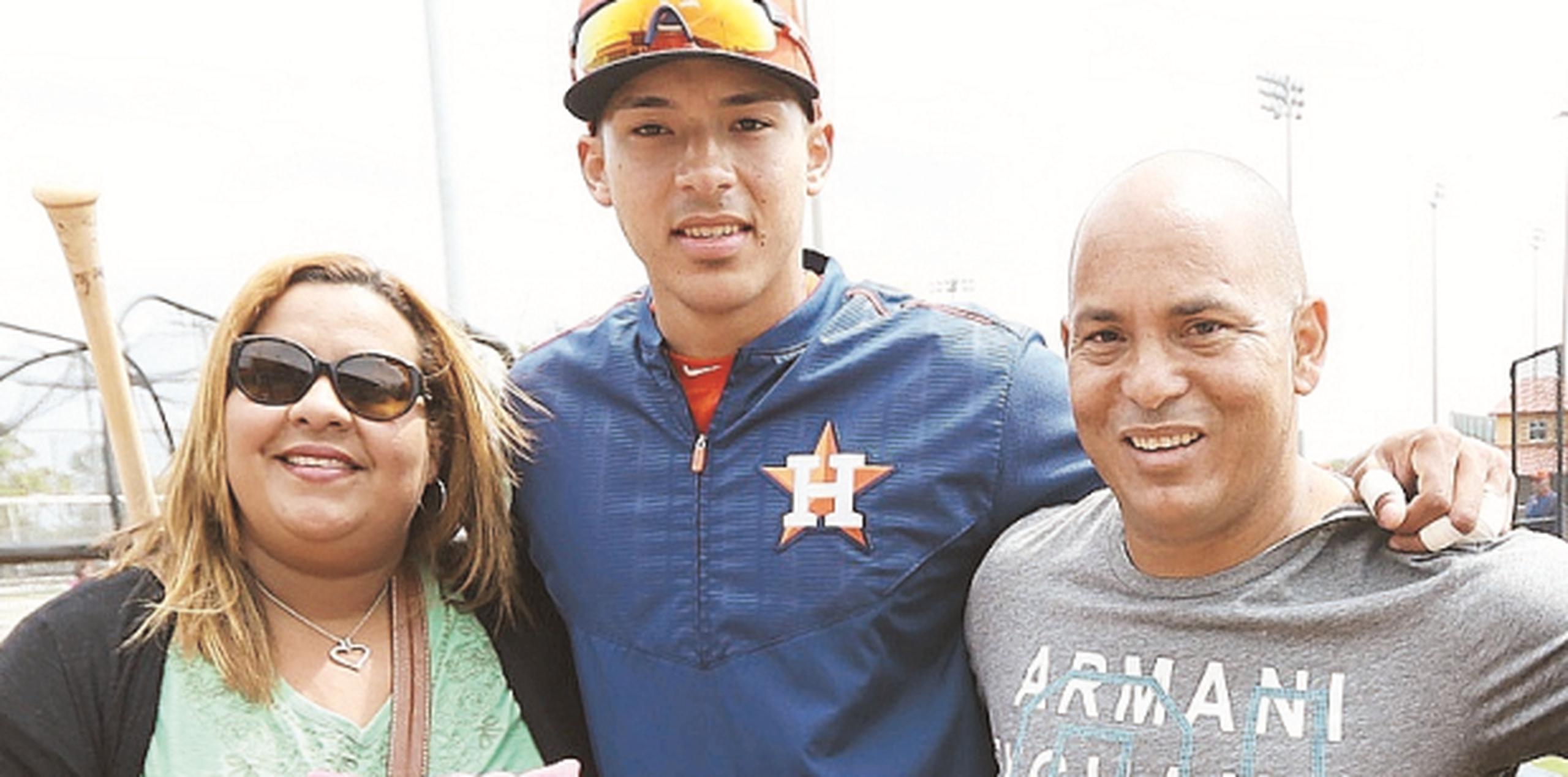 Ahora, Correa solo aspira a hacer felices a sus padres. (Archivo)