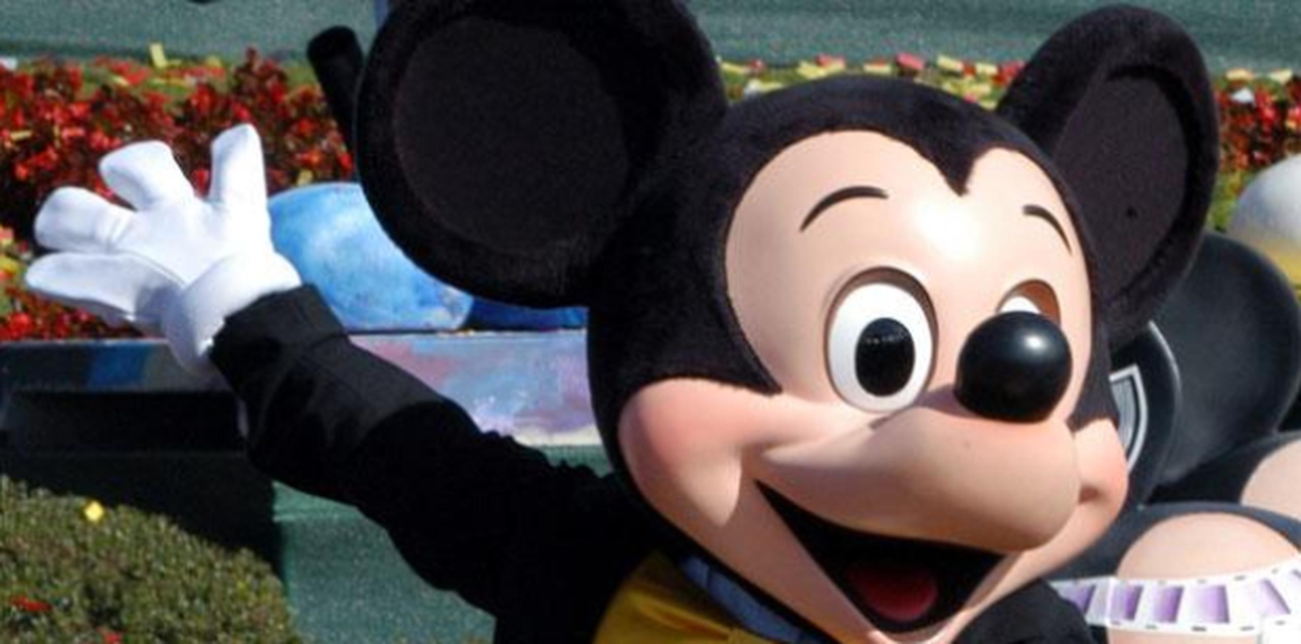 Disney exhorta a los fanáticos del personaje a usar el #HappyBirthdayMickey en las redes sociales para unirse a este evento. (Archivo)


