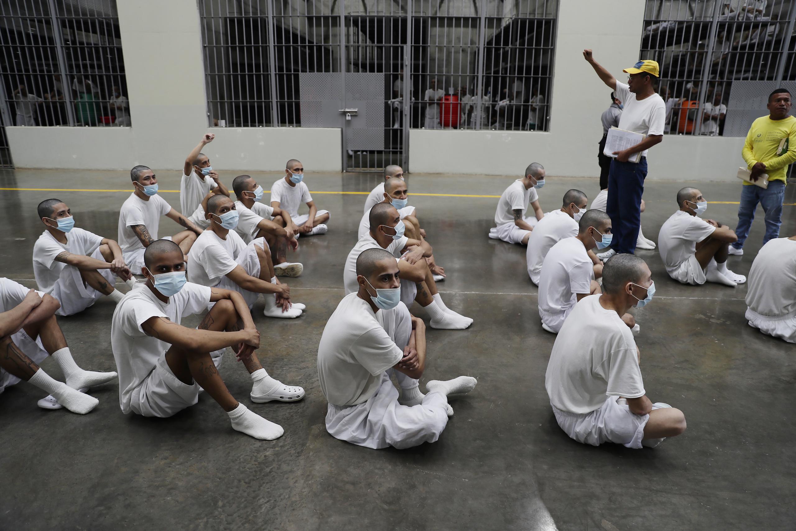 Según las autoridades carcelarias, la cárcel mas grande de Latinoamérica no registra muertes de confinados aún.