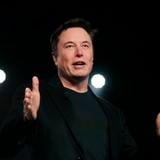 Elon Musk acusa a Twitter de fraude en una contrademanda