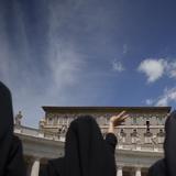 Papa Francisco llama atención hacia abusos de monjas en la iglesia