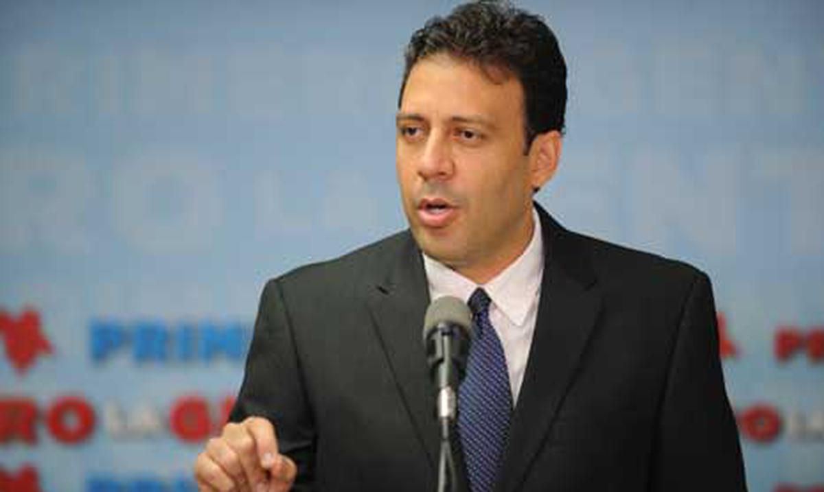 Fortuño defiende estadísticas que presuntamente apuntan a crecimiento