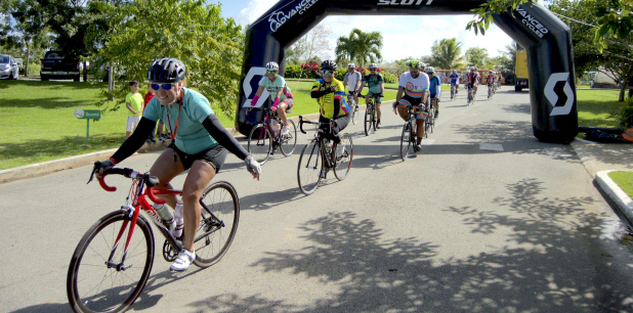 Durante la actividad, los ciclistas llegan hasta el Gran Parque Ecoturístico, Ecológico y Recreativo, El Dorado, y ofrecen un juguete para participar. (Suministrada)