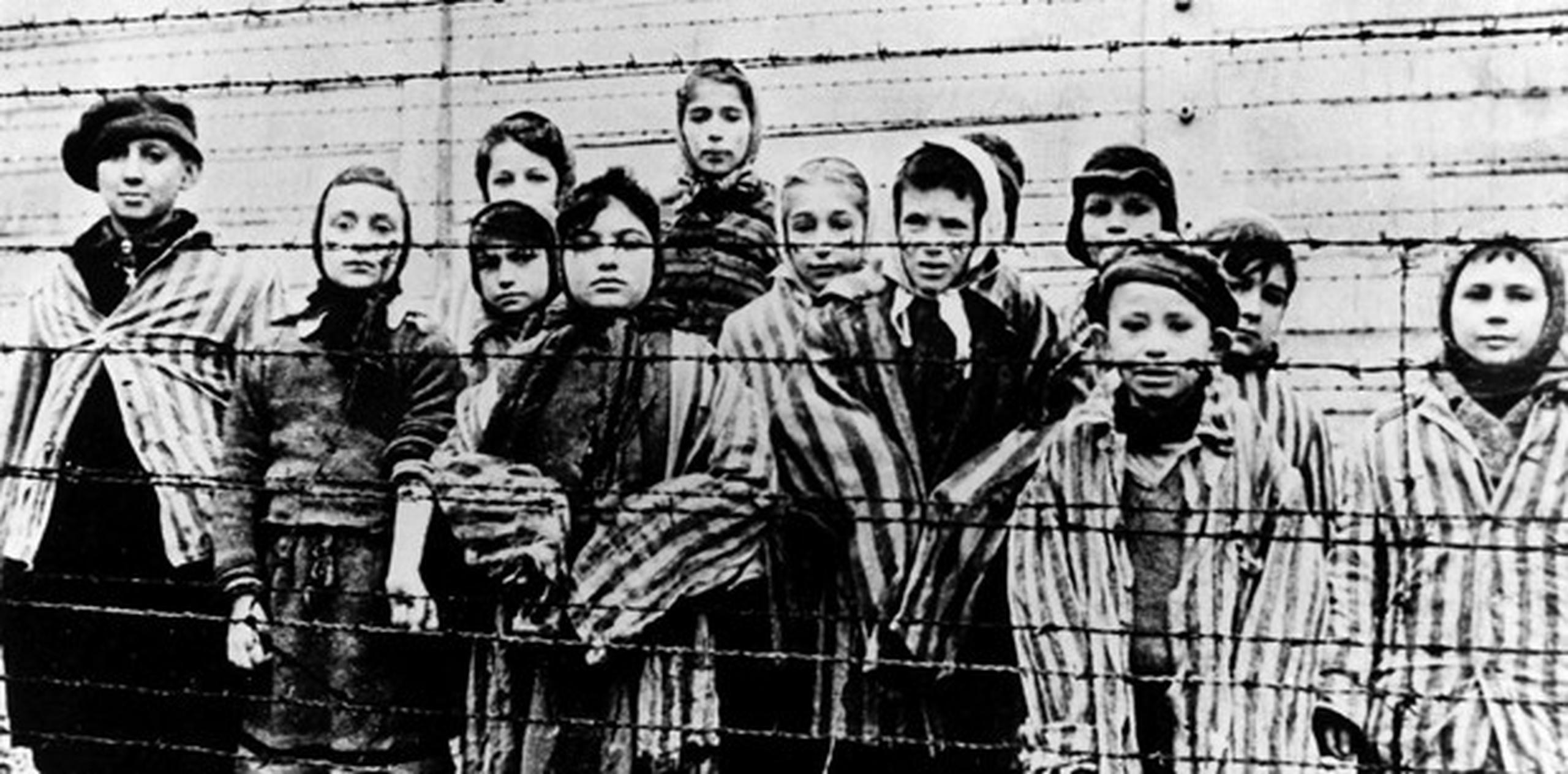El horror del Holocausto determinó en buena parte la confrontación de la generación del 68 con sus padres, a los que pidió cuentas por lo que habían hecho o tolerado durante la guerra. (Archivo)