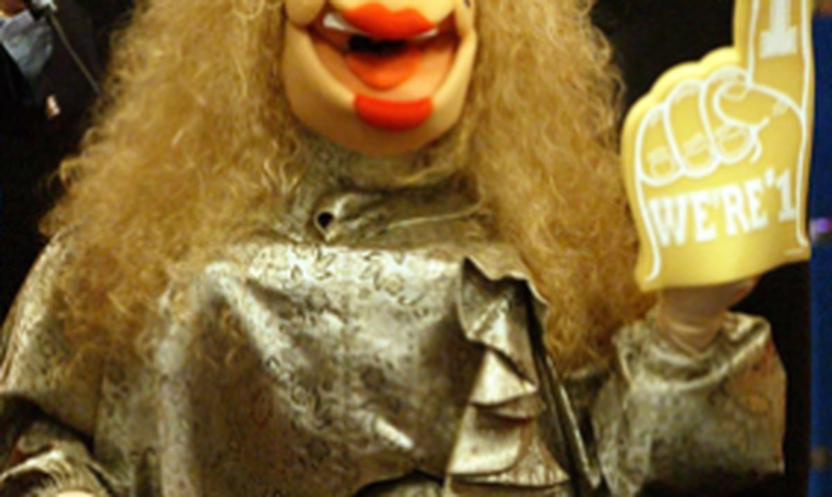 Megatv La Comay / Esta es la primera exclusiva de "La Comay" | Metro : La reina del bochinche ...