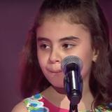 Niña siria conmueve con canción que hace llamado a la paz