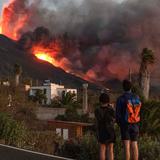 El magma del volcán de La Palma intentó emerger por tres puntos distintos 