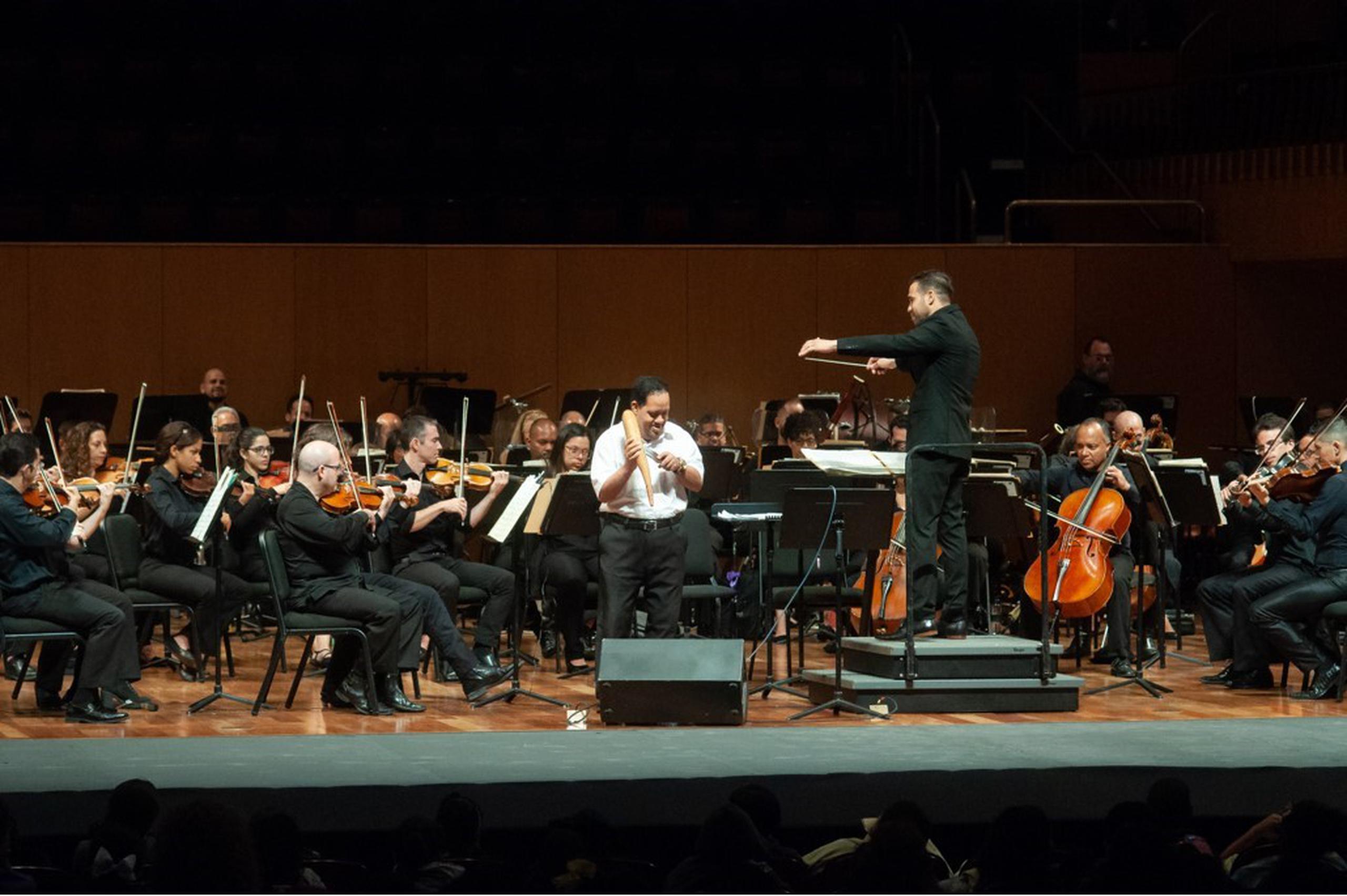 Durante el concierto, la Sinfónica contará con varios invitados, como el güirero Juan Correa.