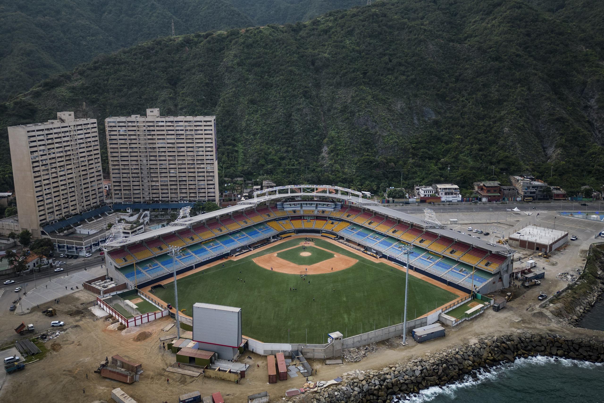 Este estadio es uno de los dos que serán usados para el montaje de la Serie del Caribe.