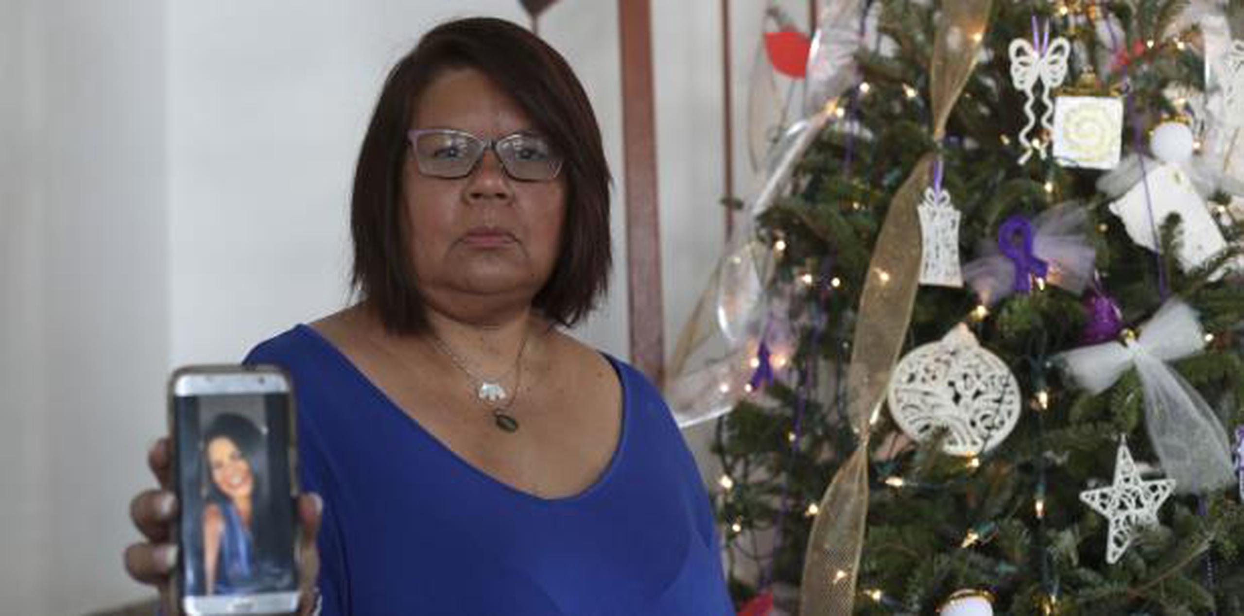 Sonia Nieves, madre de Suliani Calderón, la sexta víctima de violencia de género que hubo este año. (Vanessa Serra Díaz vanessa.serra@gfrmedia.com)