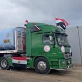 Entran a Gaza camiones con 150,000 litros de combustible para hospitales