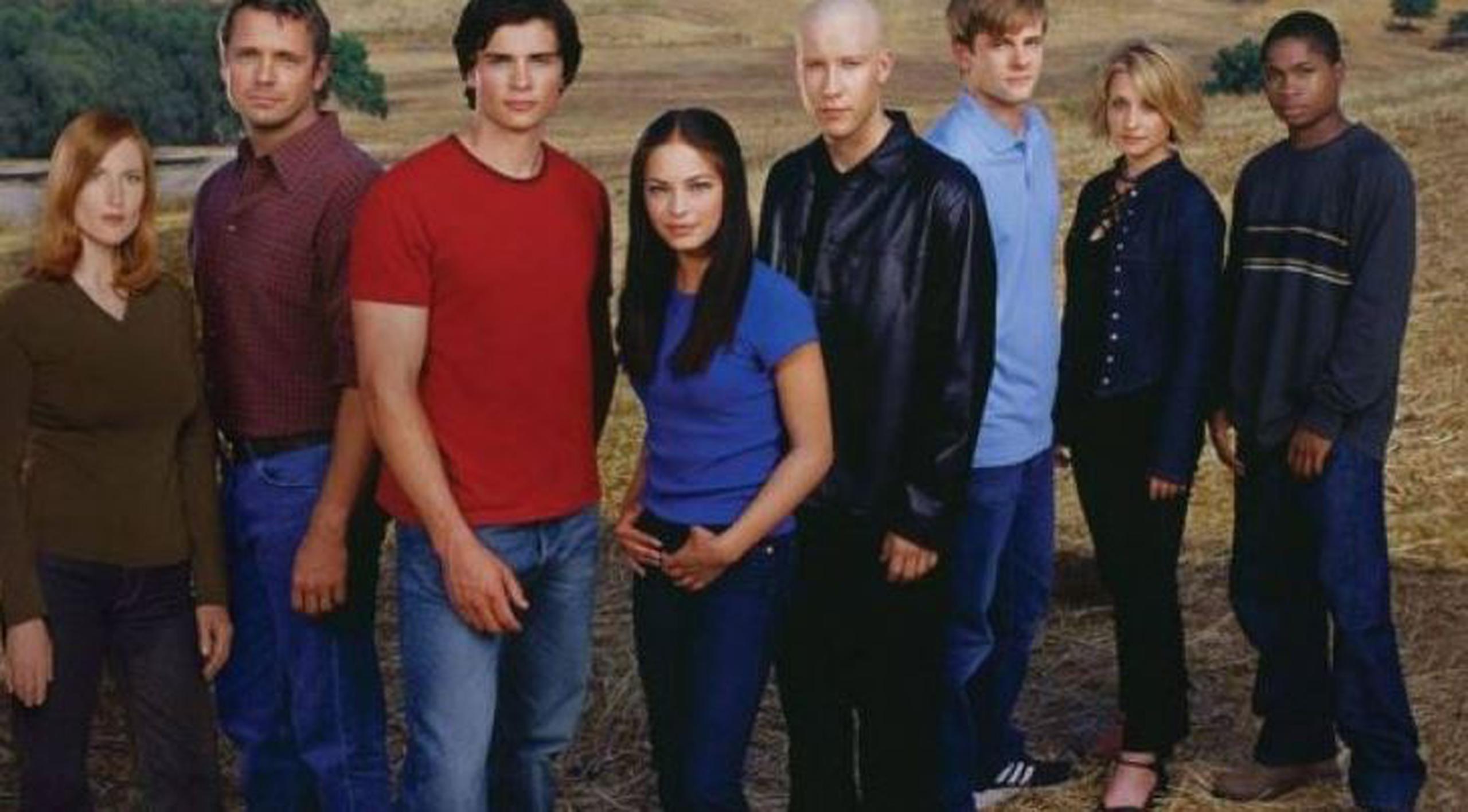Elenco de la serie de "Smallville". (Captura)